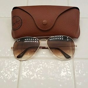 Ray-Ban Aviator sunglasses